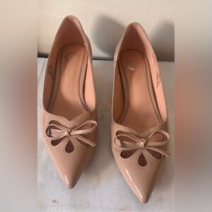 Chic Beige Bow Women's Flats